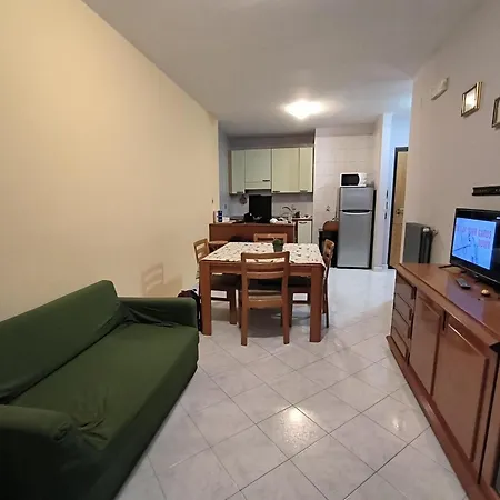 Casa Carmine * ساليرنو